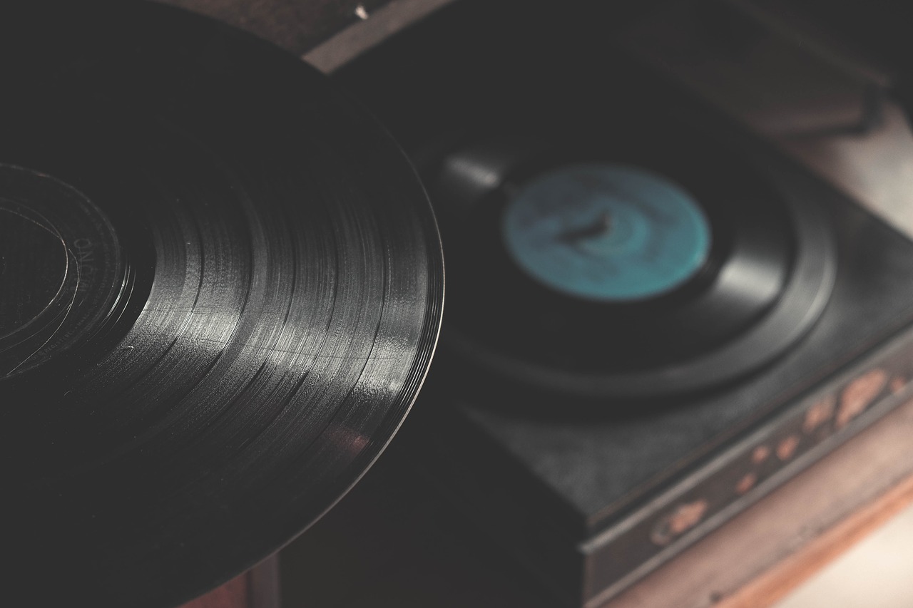 Czy warto zainwestować w gramofon?